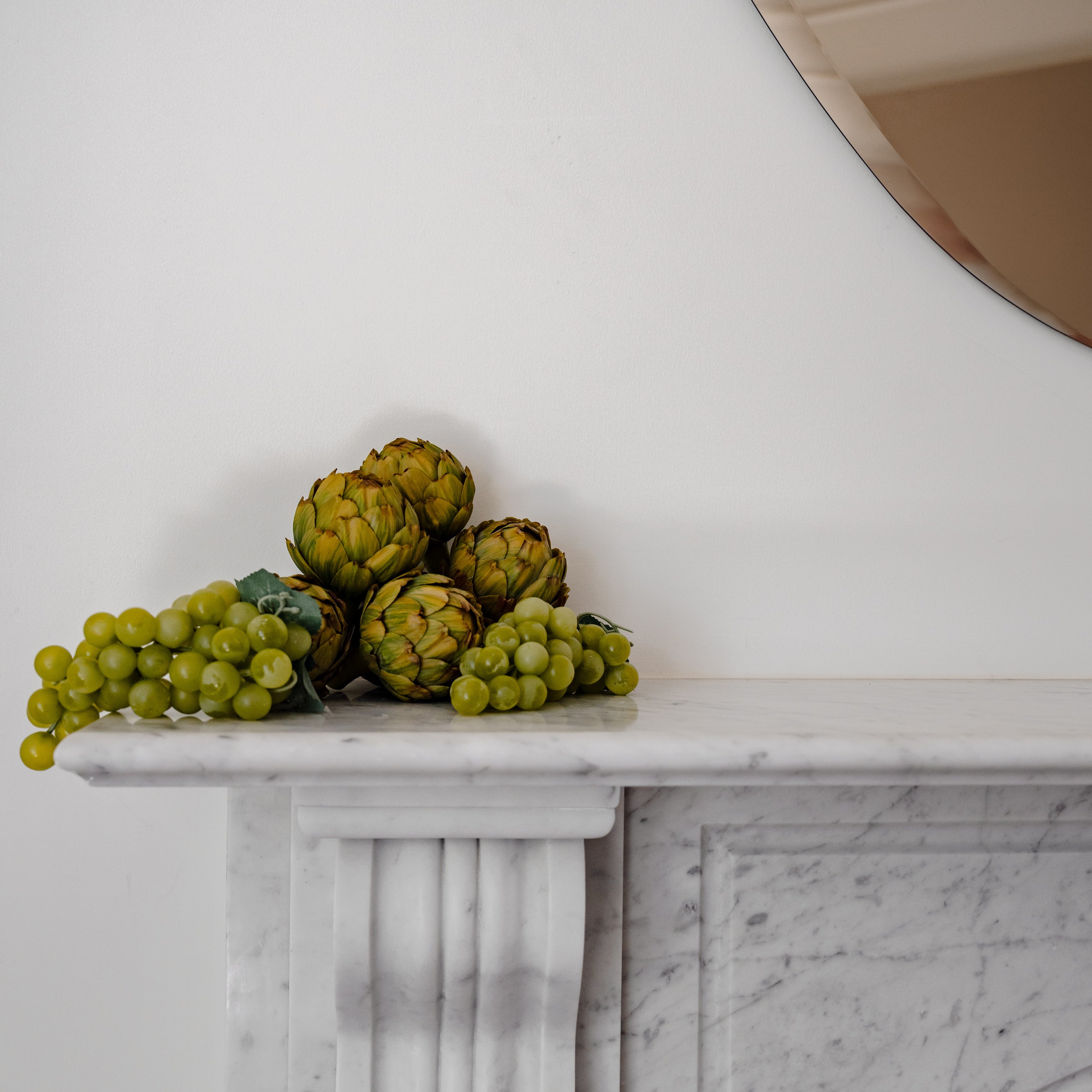 Faux Green Grapes With Leaves | 19cm