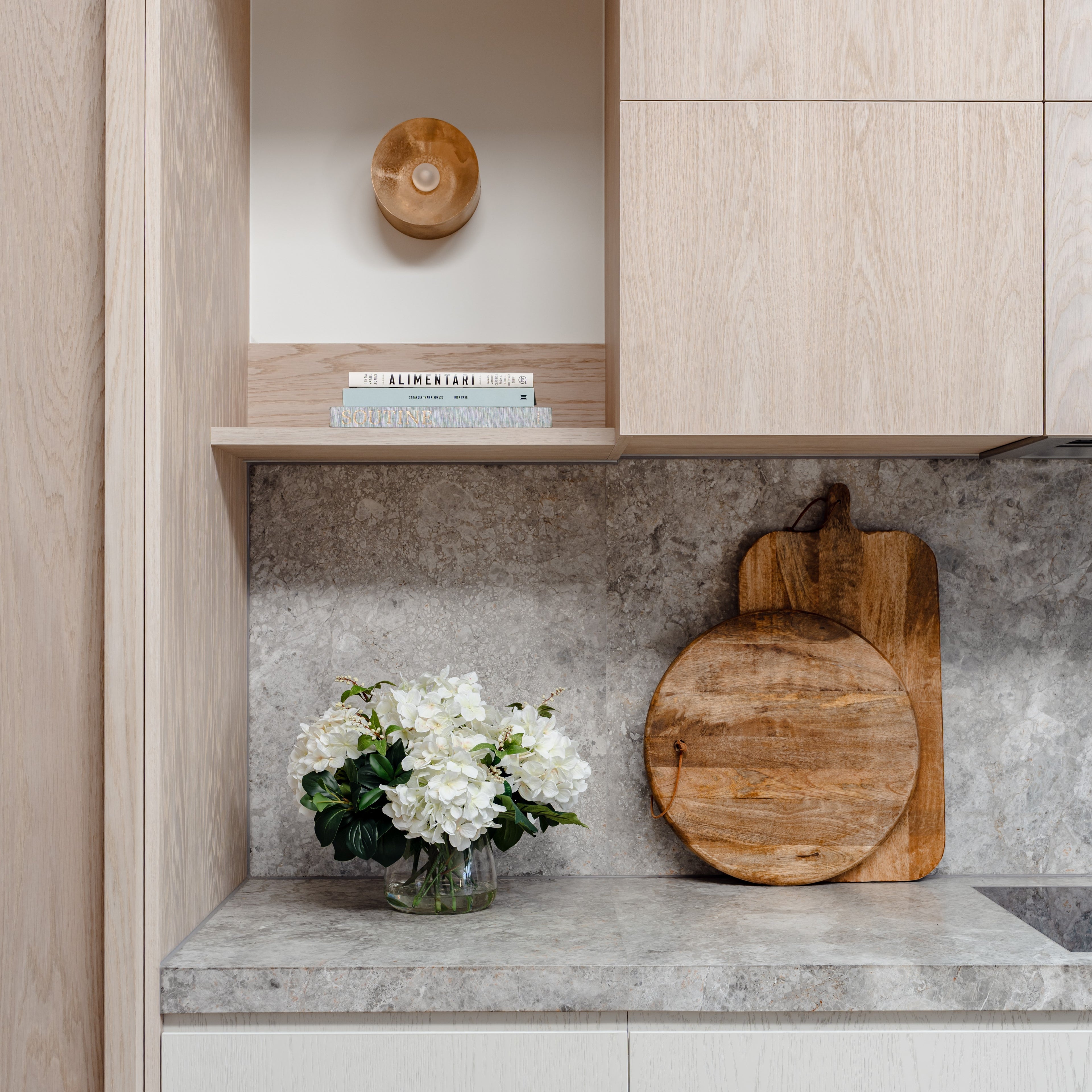 Faux Hydrangea Nite Berry Arrangement -Classic Bowl | White - 54cm