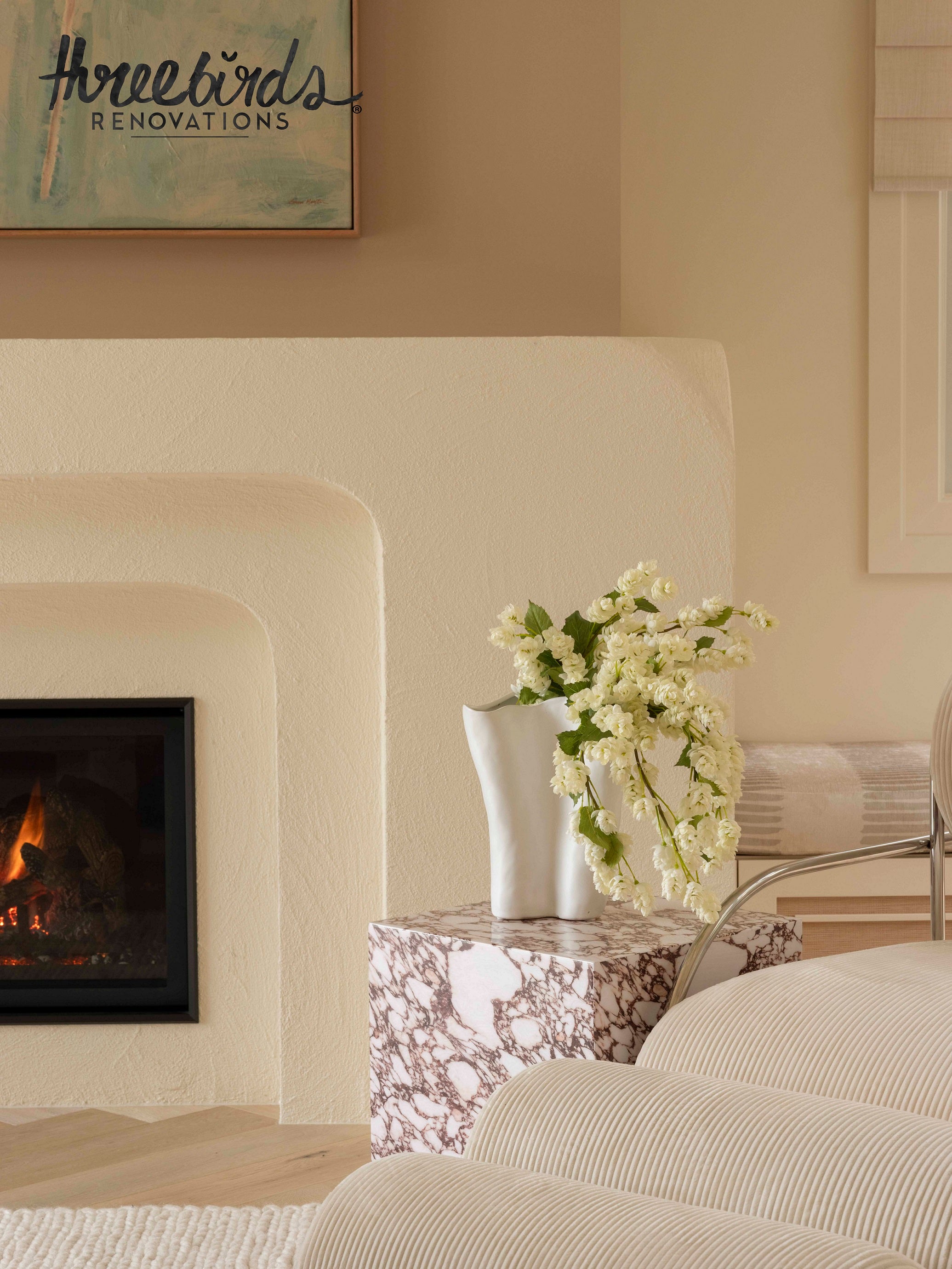 Faux Hops Flower Stem | White - 97cm