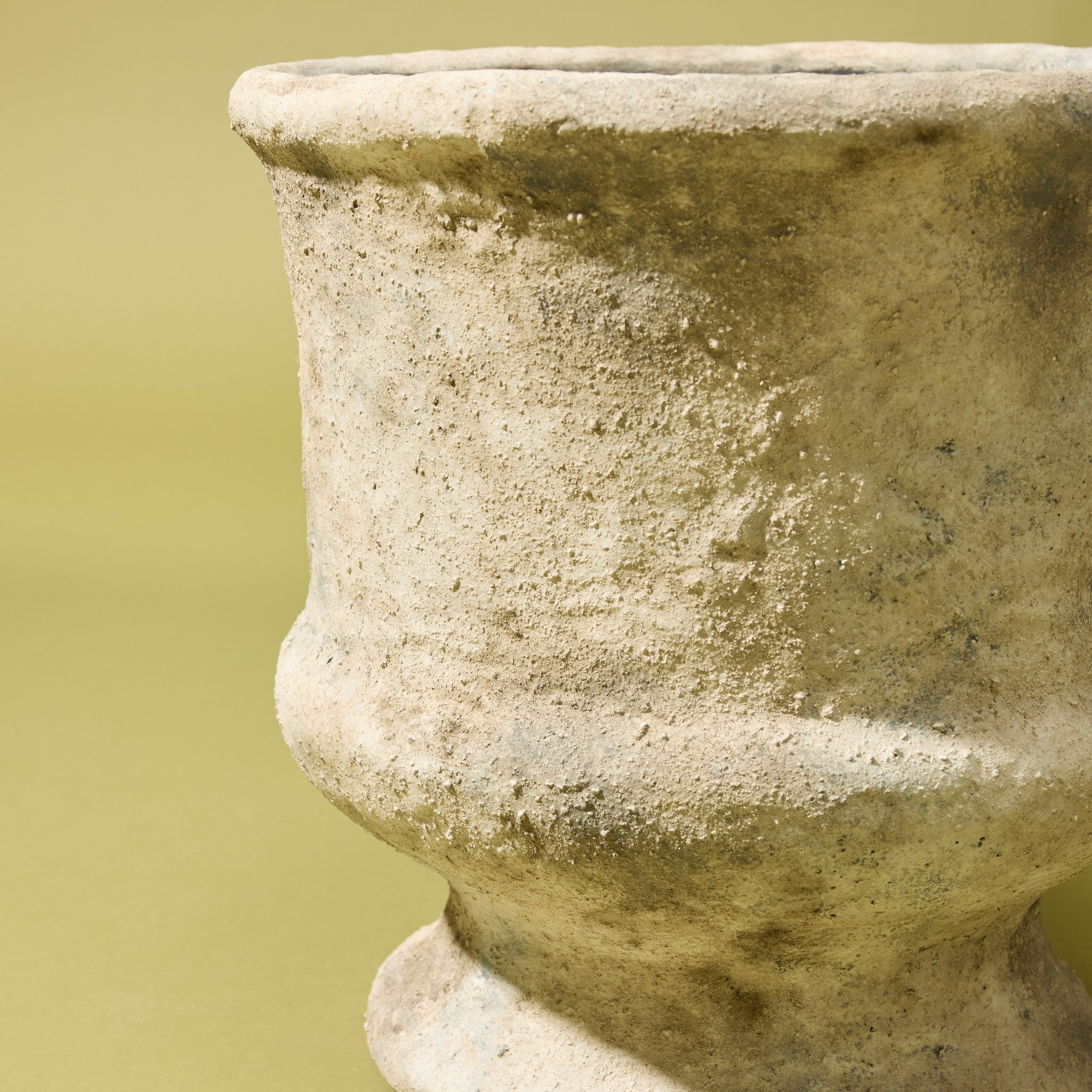 Lille Footed Planter | 36cm