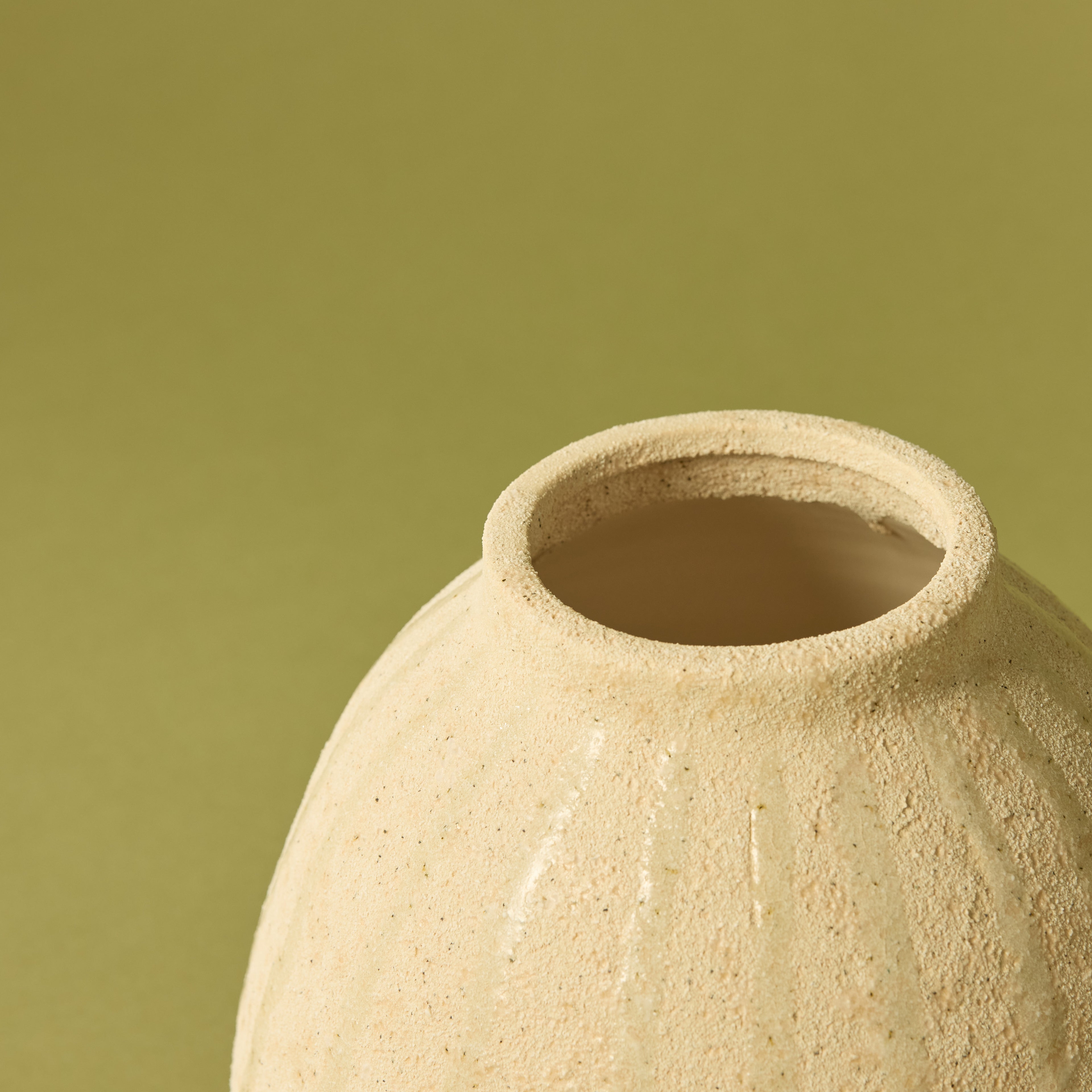 Henry Vase | Beige - 18cm