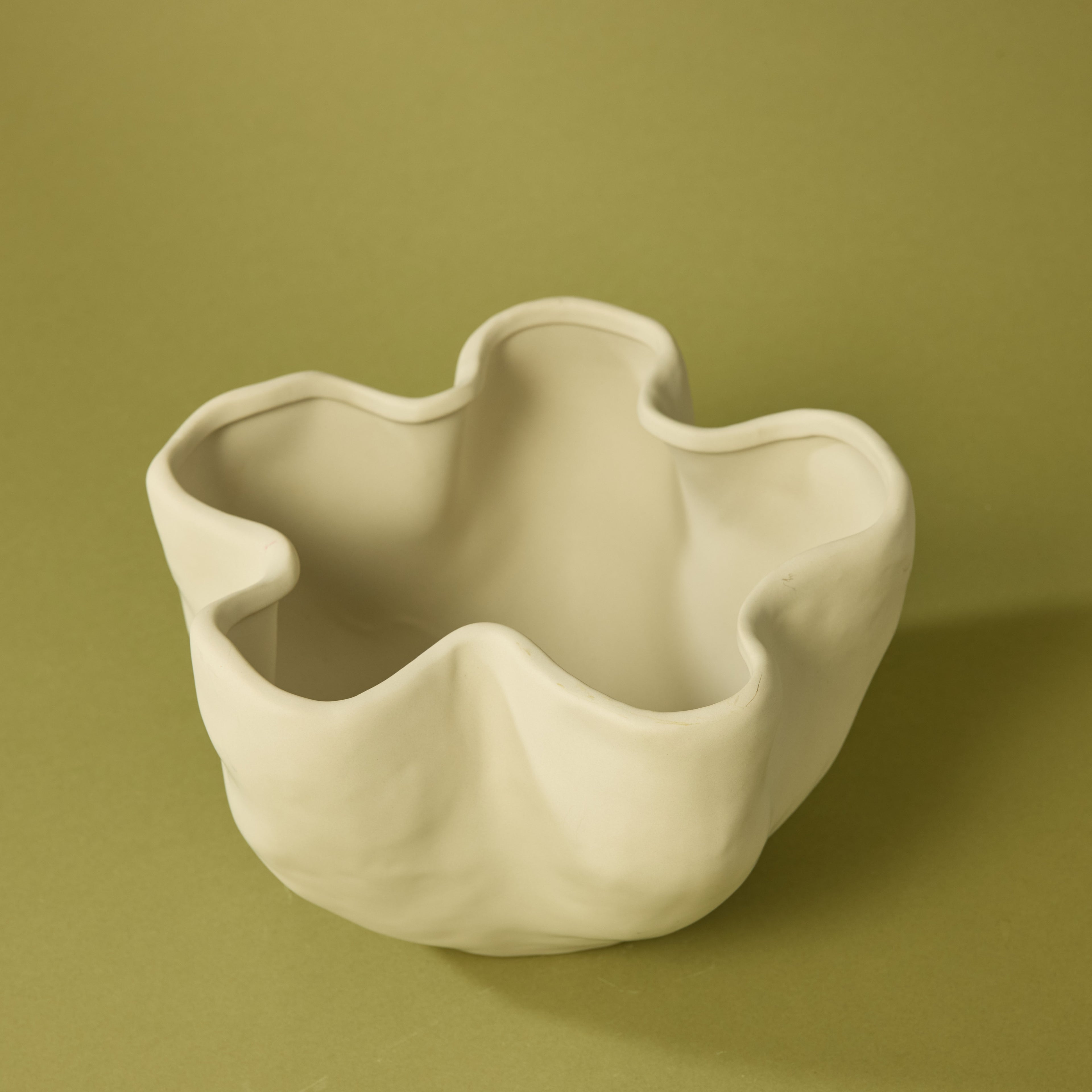Fluid Vase | Cream - 16cm