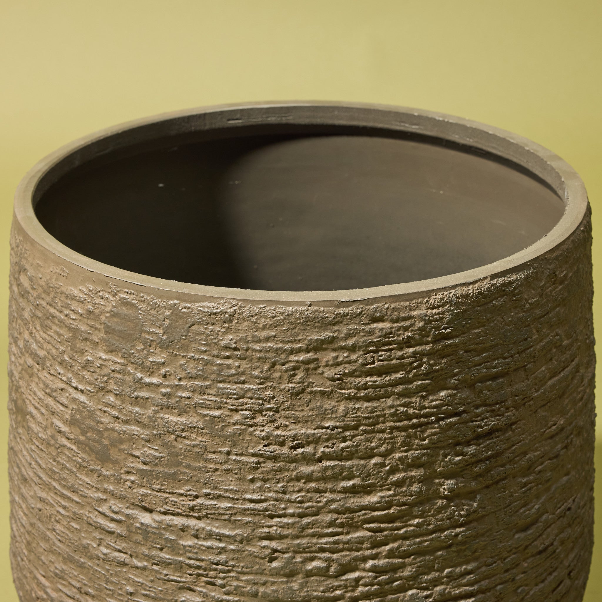 Trillium Planter | Brown -  44.5cm