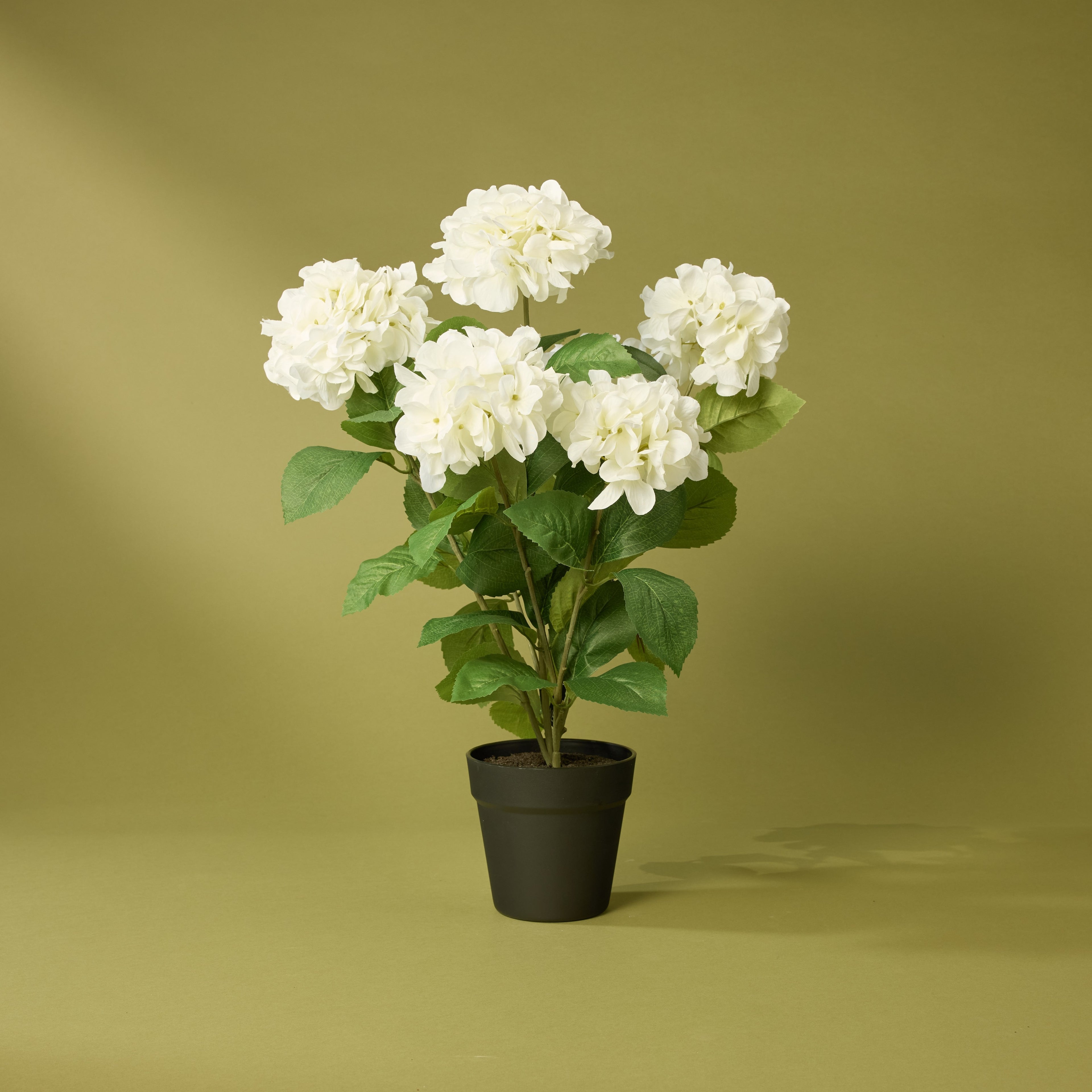 Faux Hydrangea Plant - Garden Pot | White - 59cm