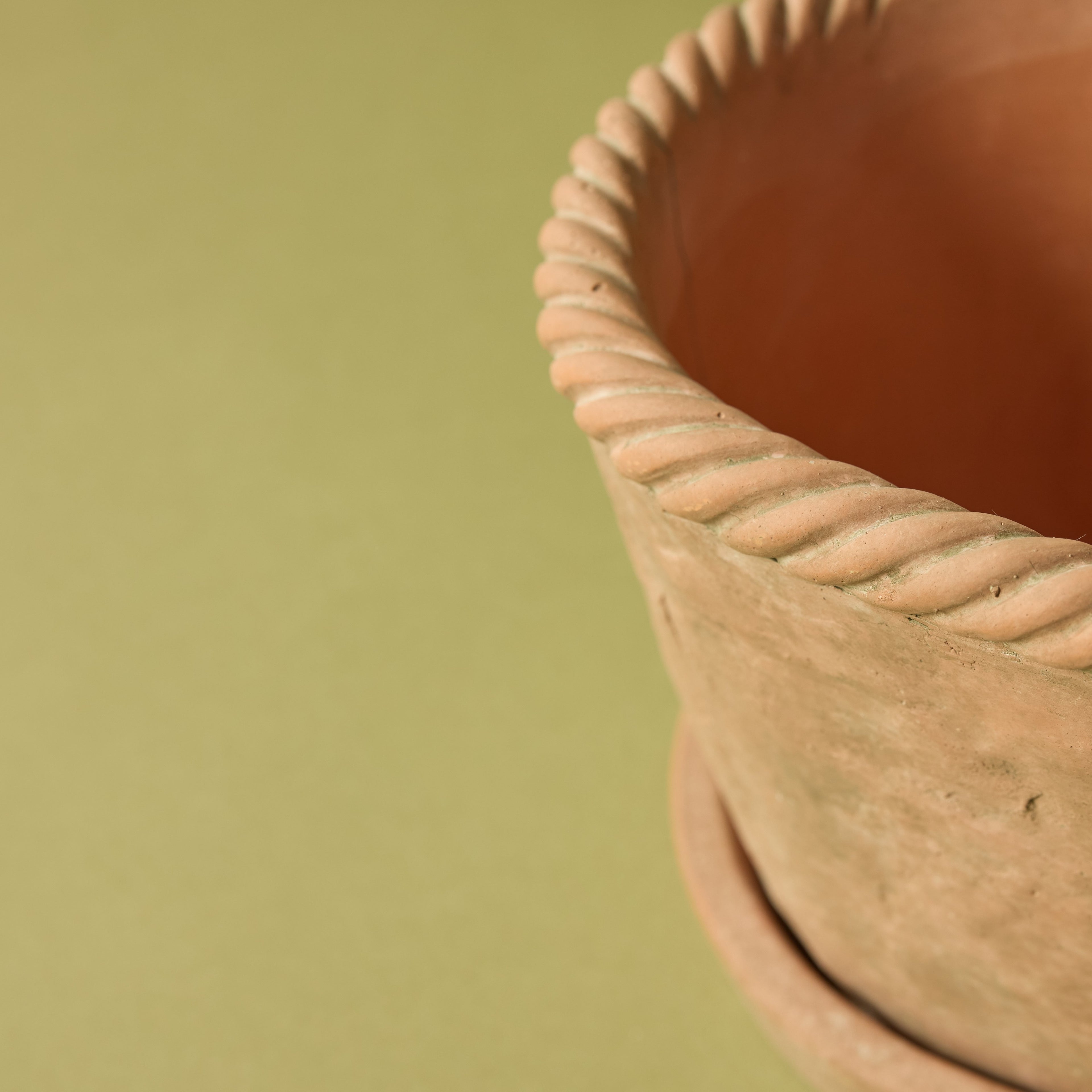 Chinon Oval Pot With Saucer | Brown - 27x16cm