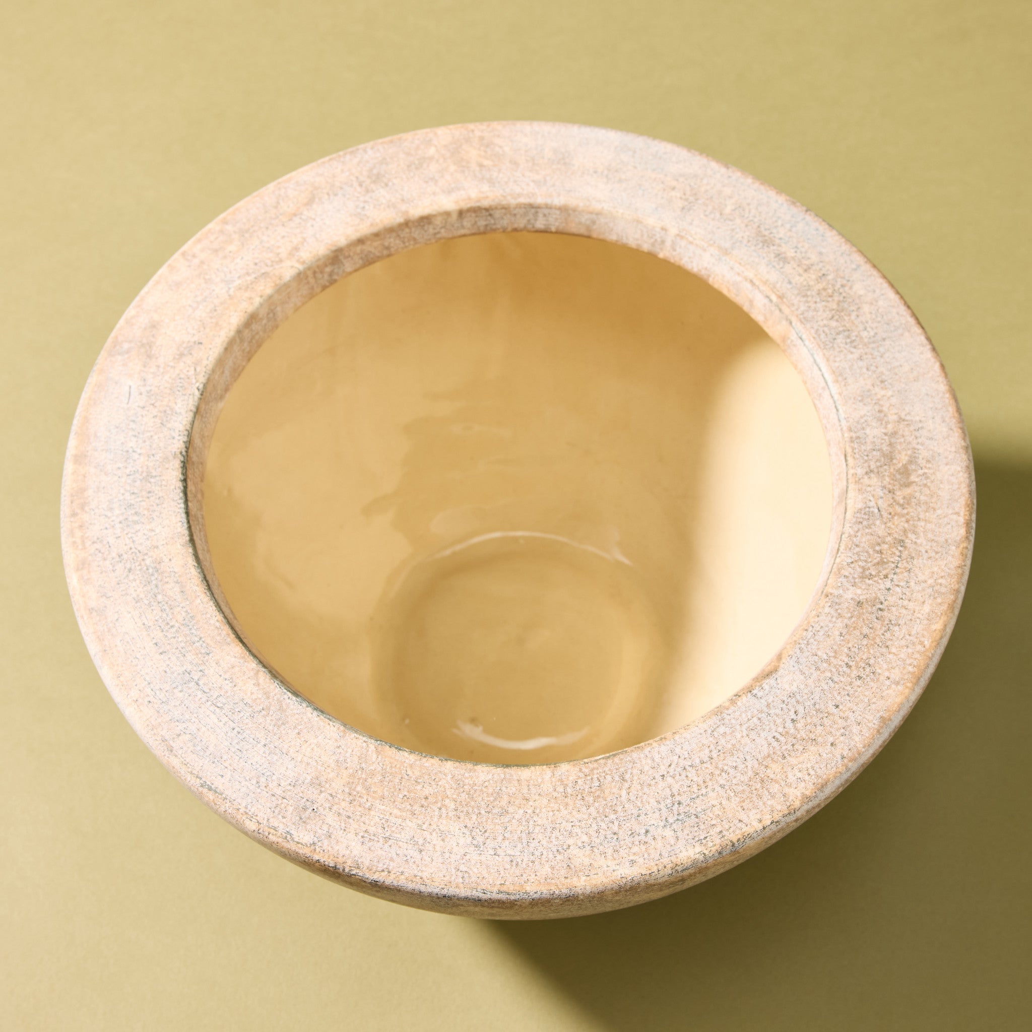 Earthenware Rim Bowl | 23cm