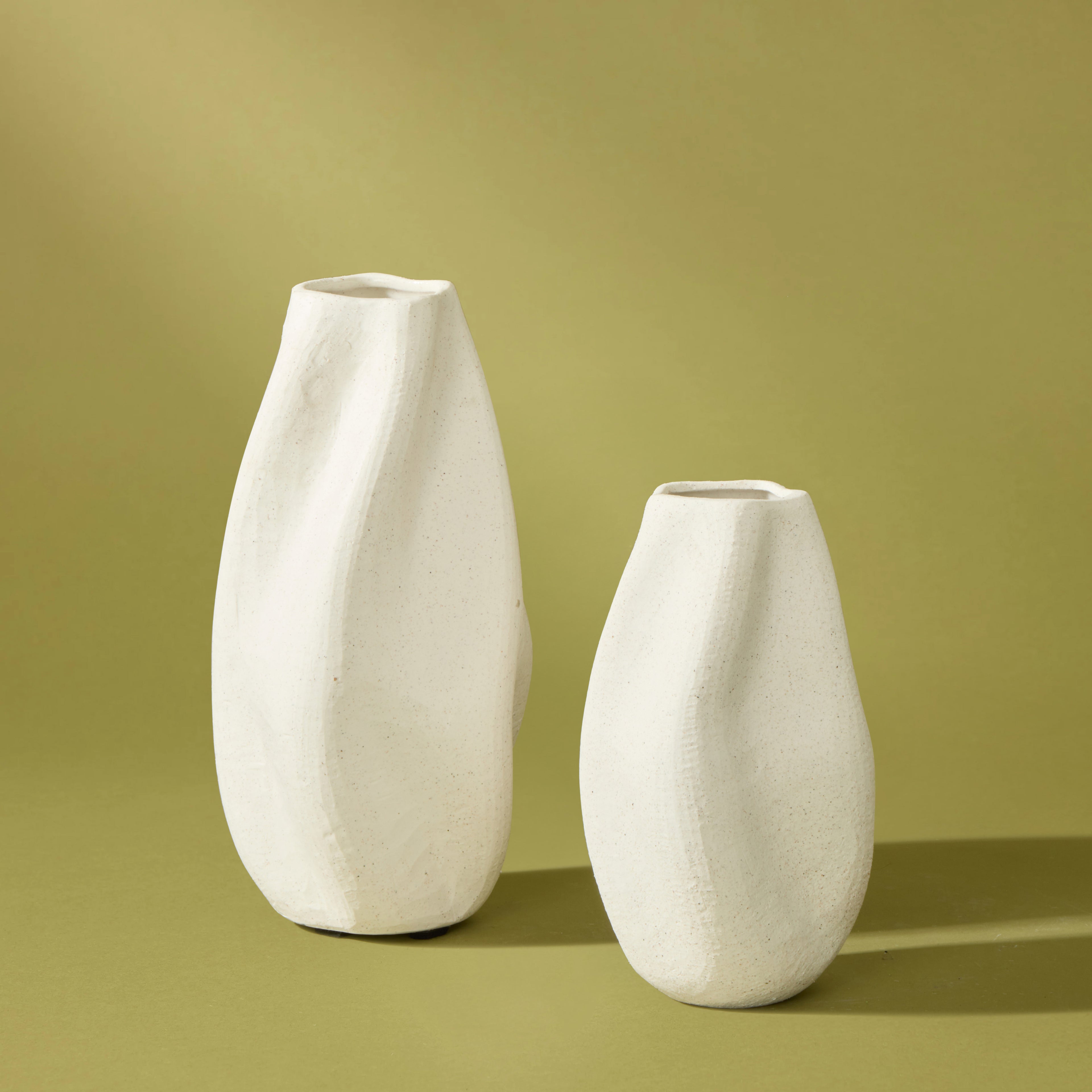 Danika Vessel | White - 34cm