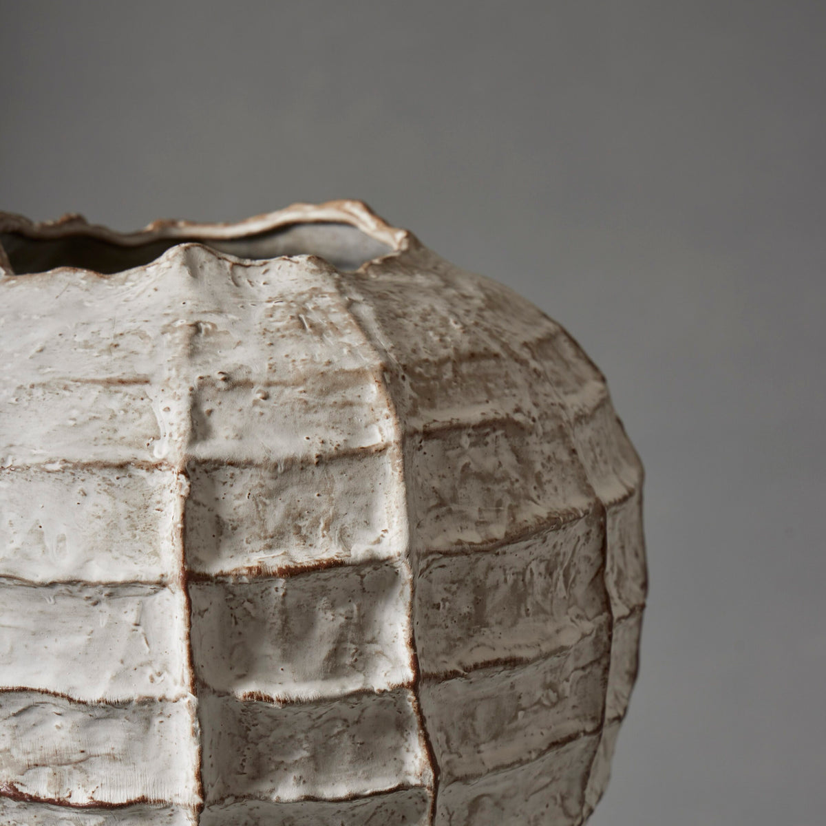 Grand Designs Marlo Vase Off White