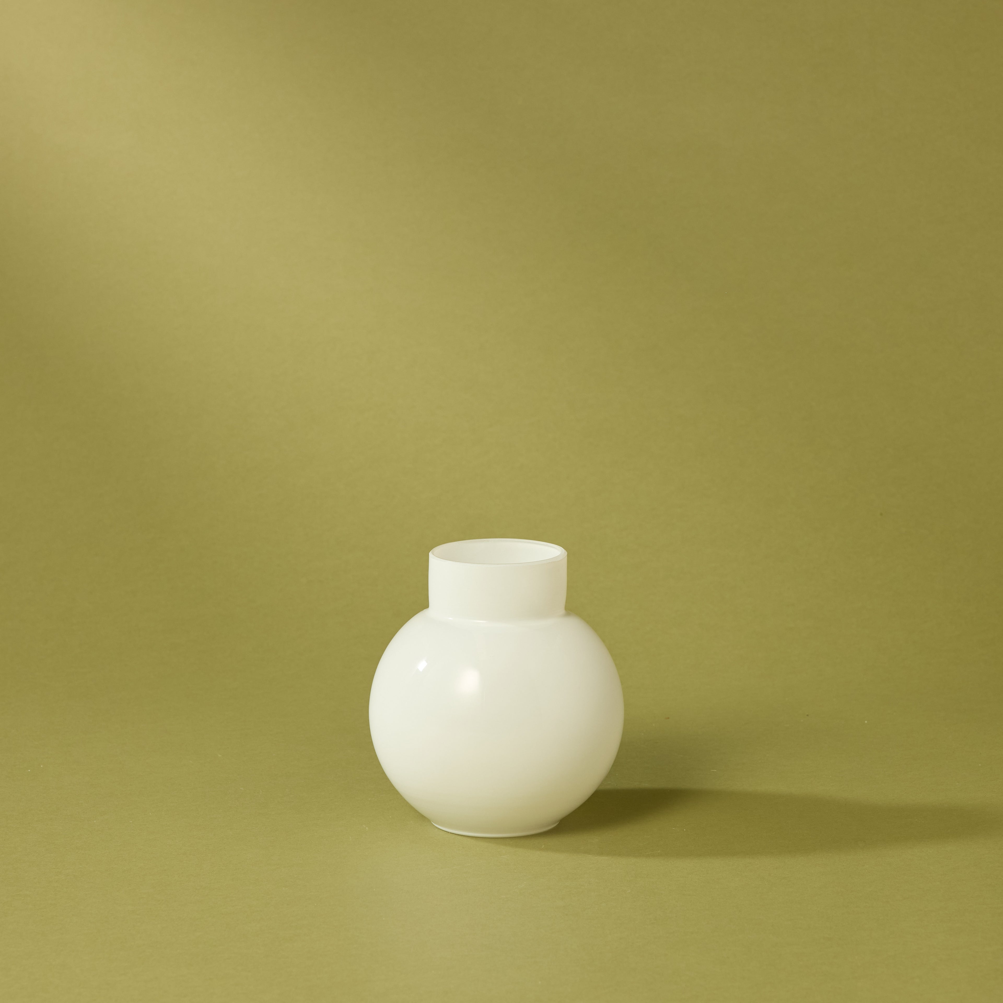 Sophie Vase Round | White - 14cm