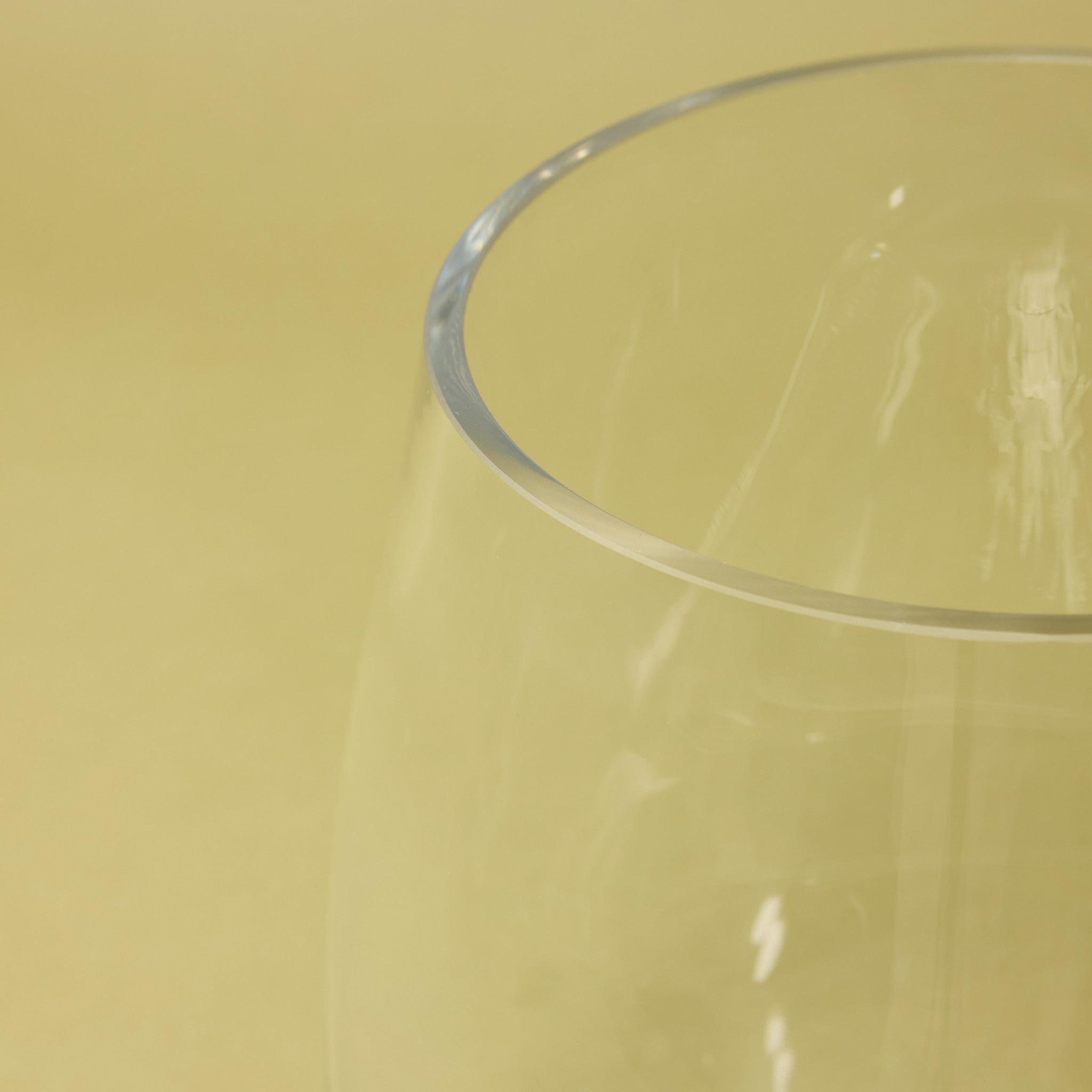 Claire Vase | Glass - 23cm