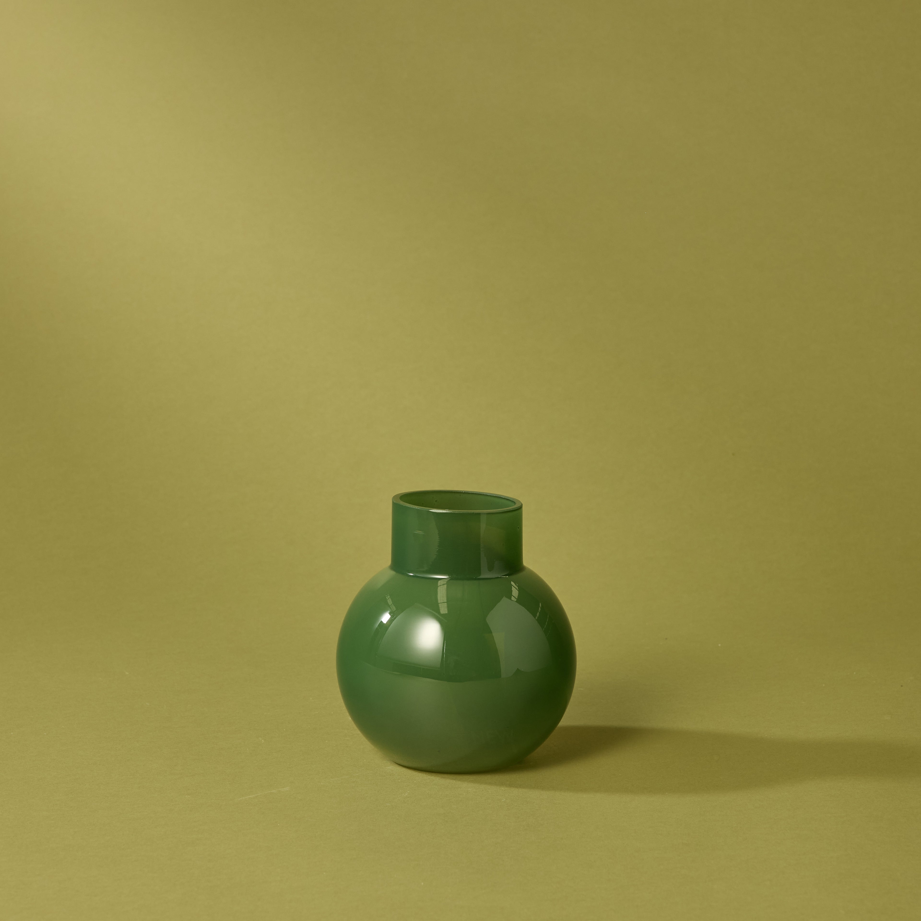 Sophie Vase Round | Green - 14cm