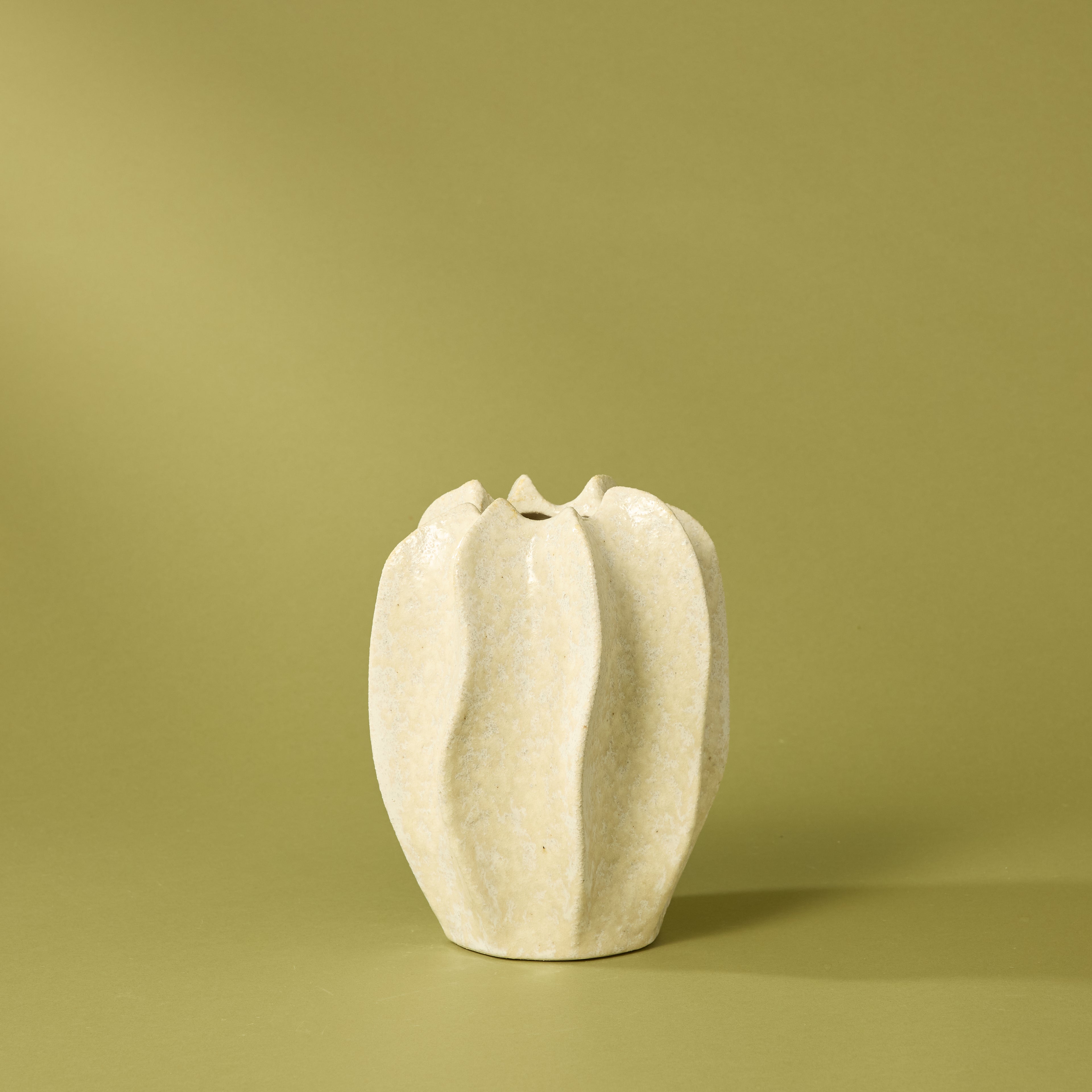 Albany Vase | White - 23cm