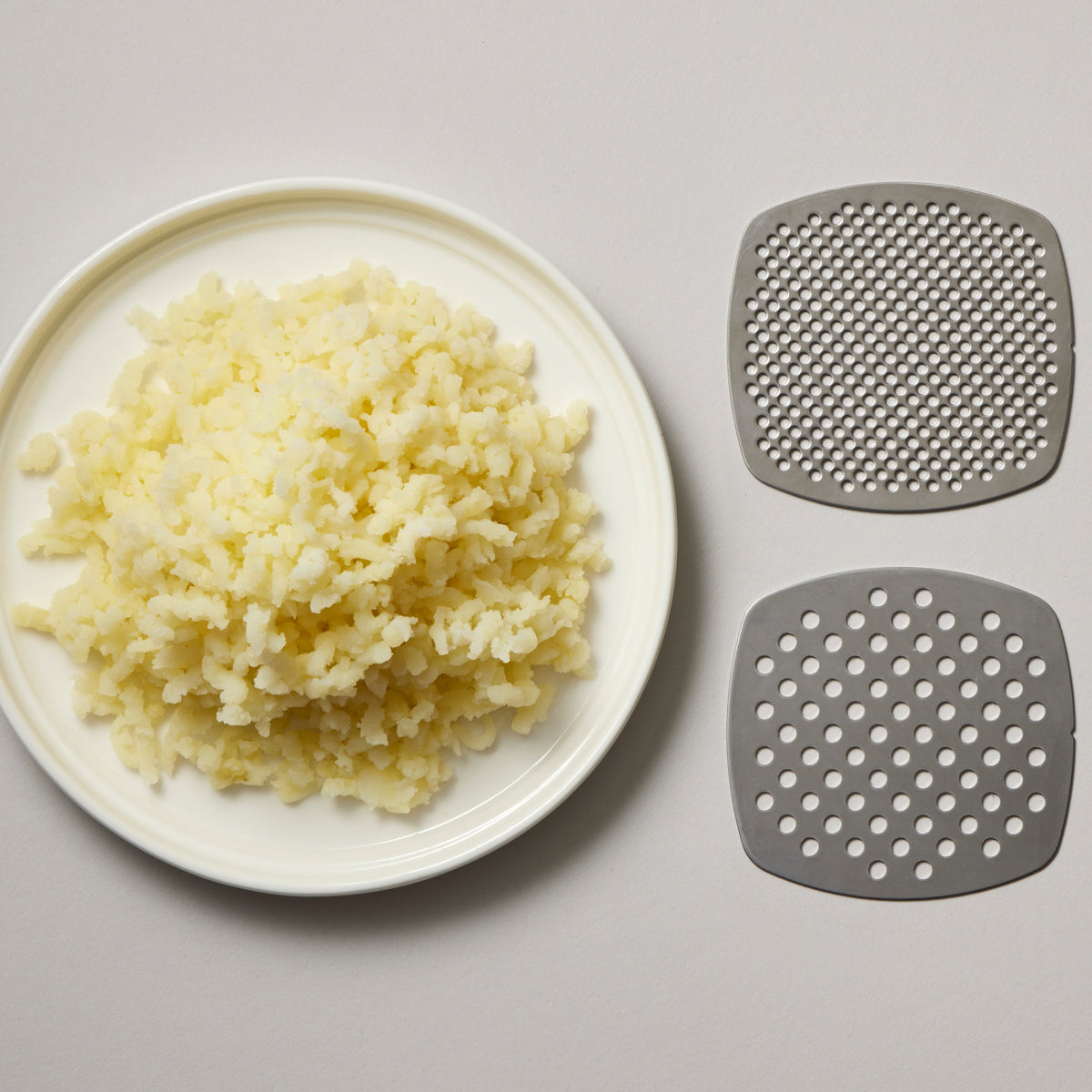 SVNA 2 in 1 Extra Large Potato Ricer Cream