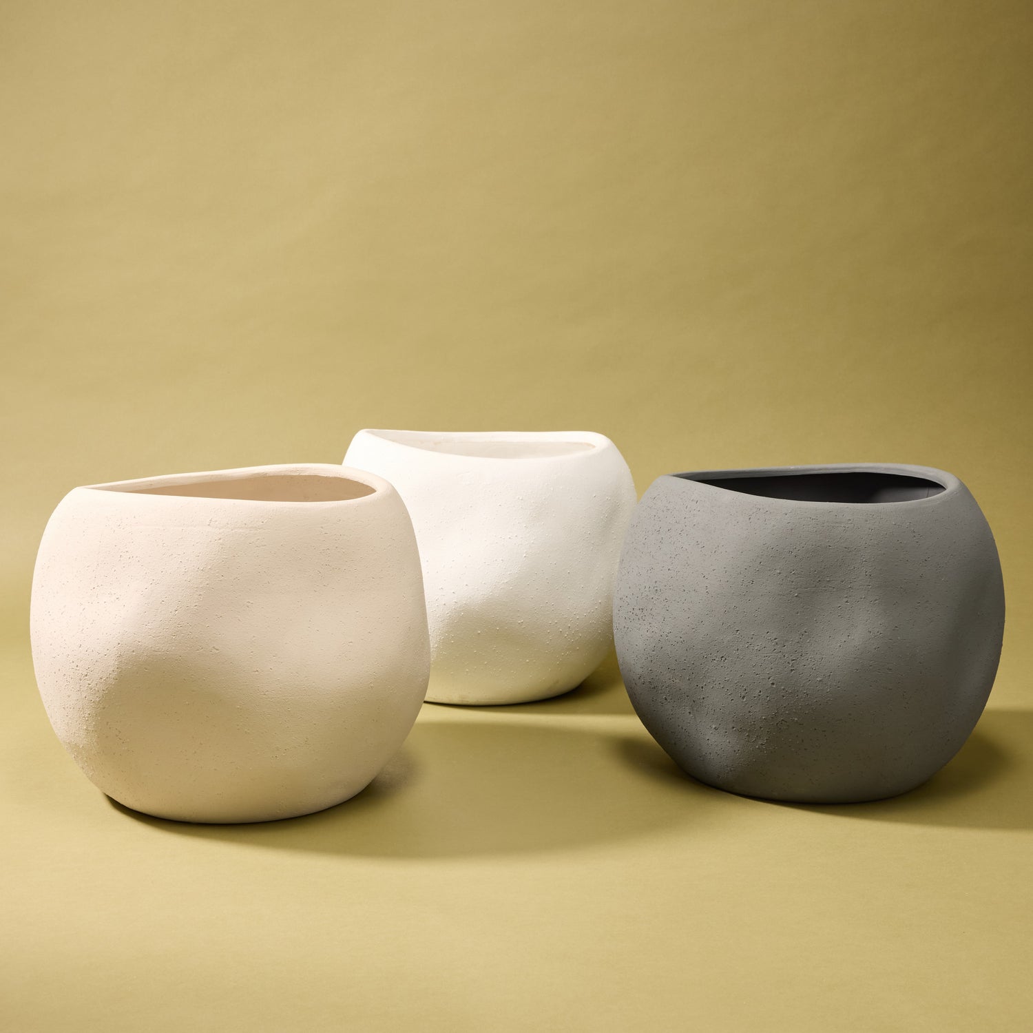 30cm ceramic plant pot Lyon Organic Planter | Cream - 30cm