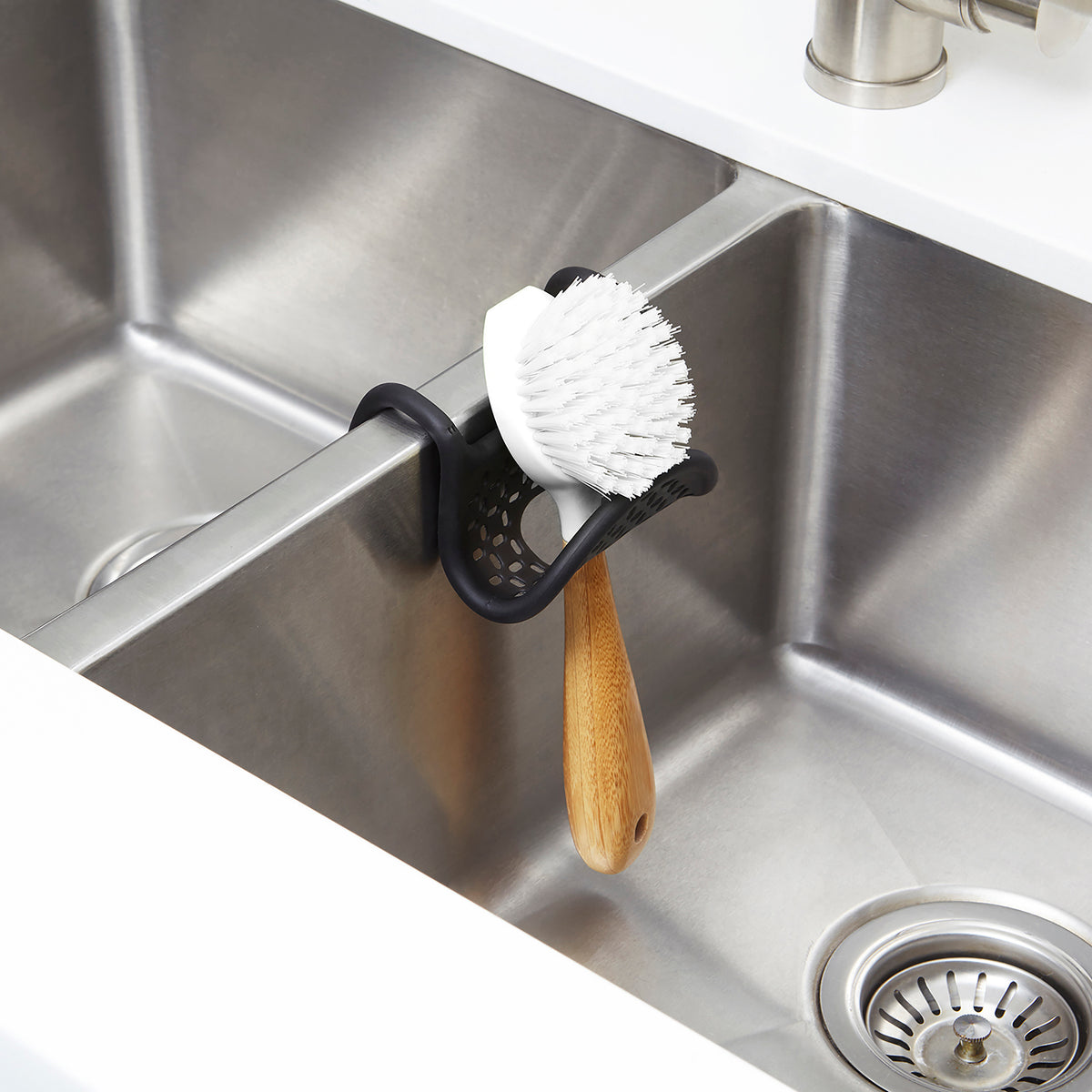 Umbra Sling Sink Caddy Black
