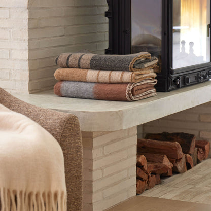 Amalfi Zephy Throw Ivory