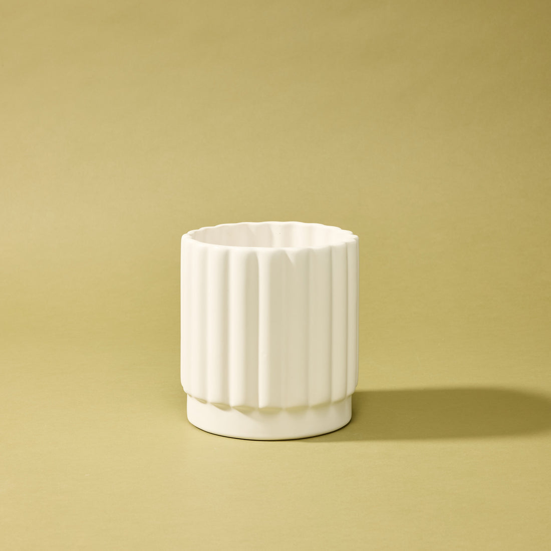 Agra Ribbed Planter | White - 17cm