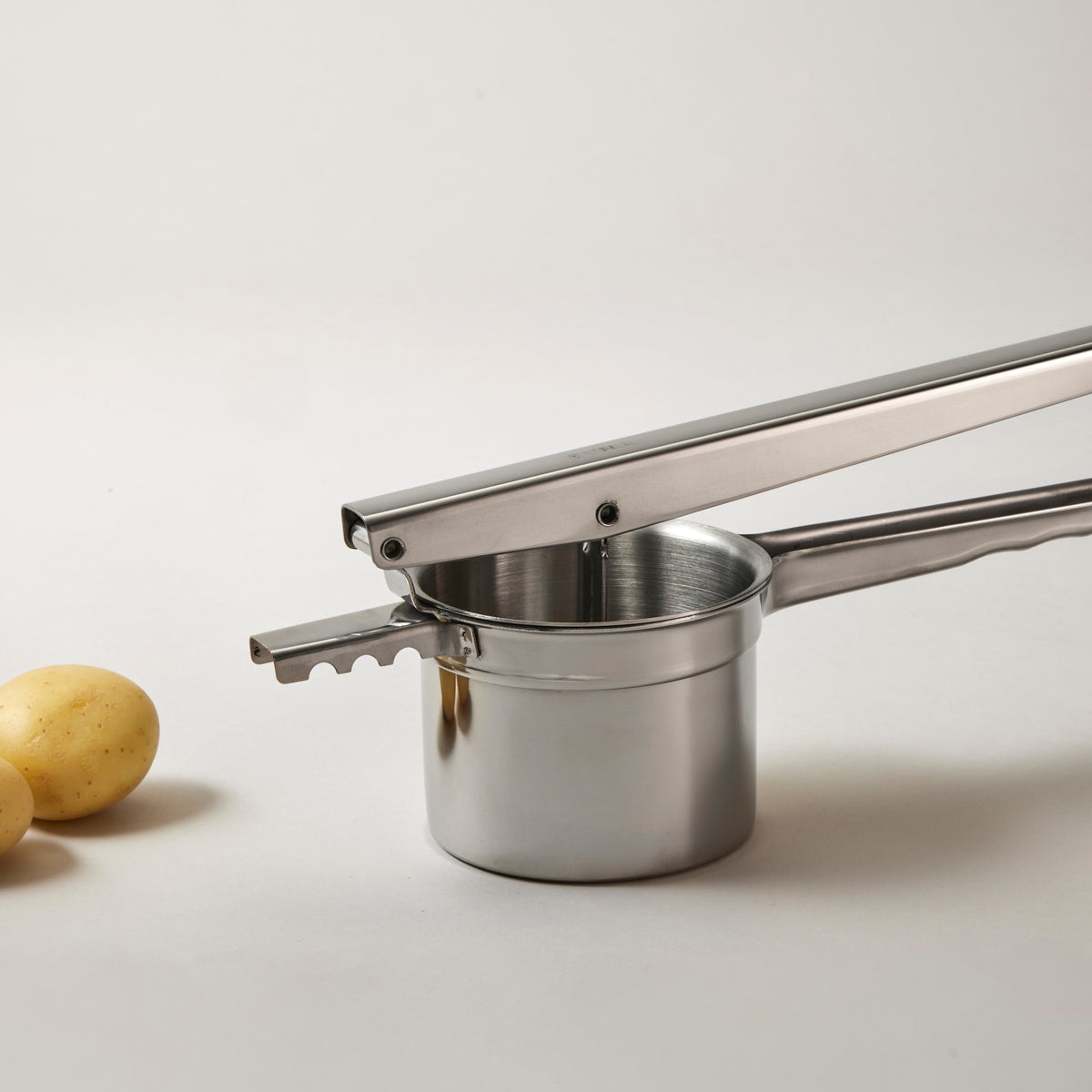 SVNA 3 in 1 Stainless Steel Potato Ricer