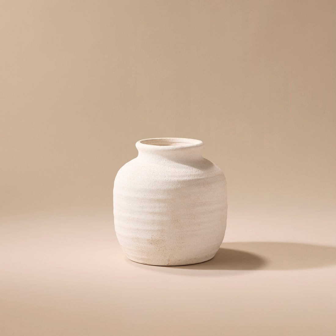 Neven Vessel | White - 16cm