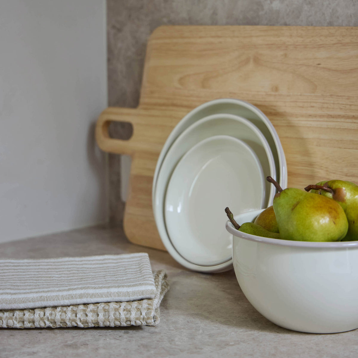 Davis &amp; Waddell Daylesford Enamel Pie Dish Round 3pcs Set Cream