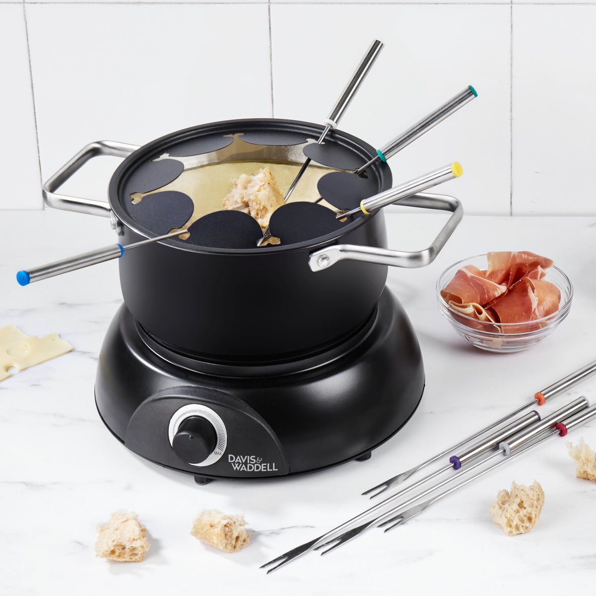 Davis &amp; Waddell Electric Fondue 11pcs Set Matte Black