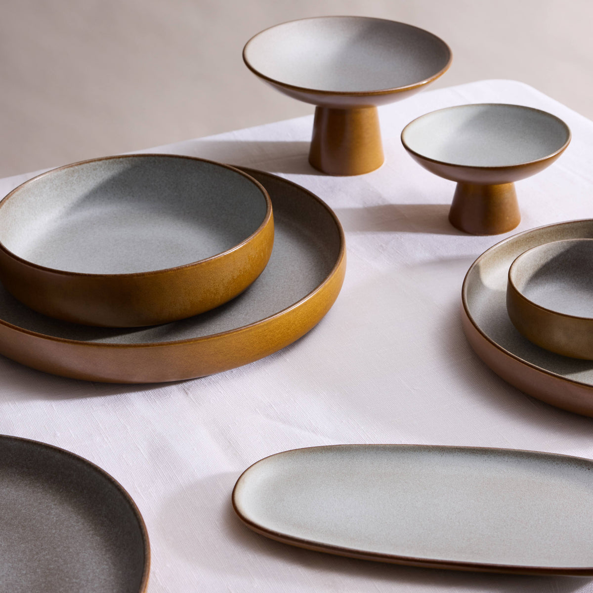 Davis &amp; Waddell Rafe Platter Grey &amp; Brown