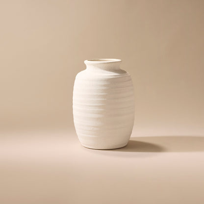 Neven Vase | White - 27cm