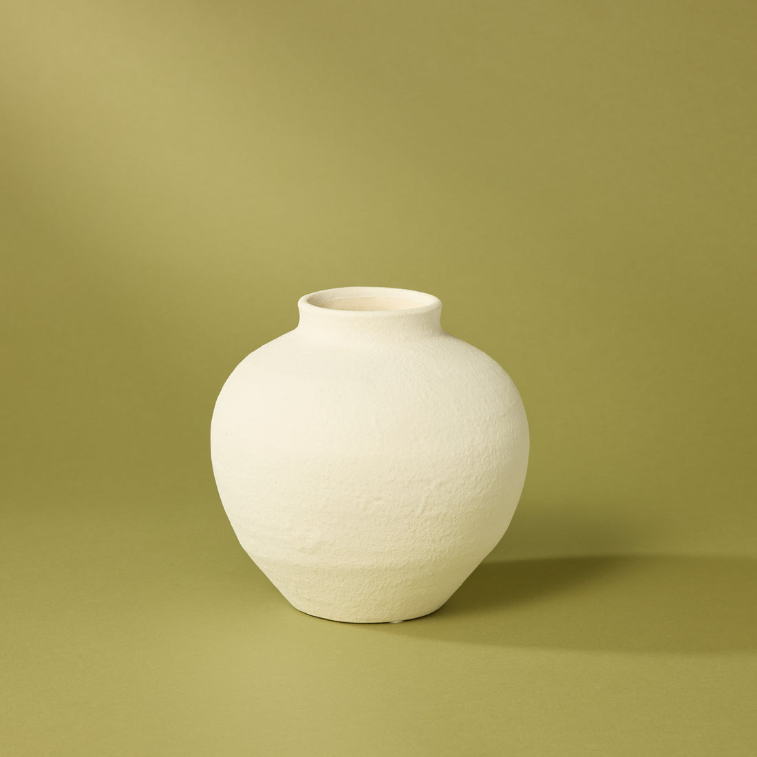 Kamari Vase | White - 21cm