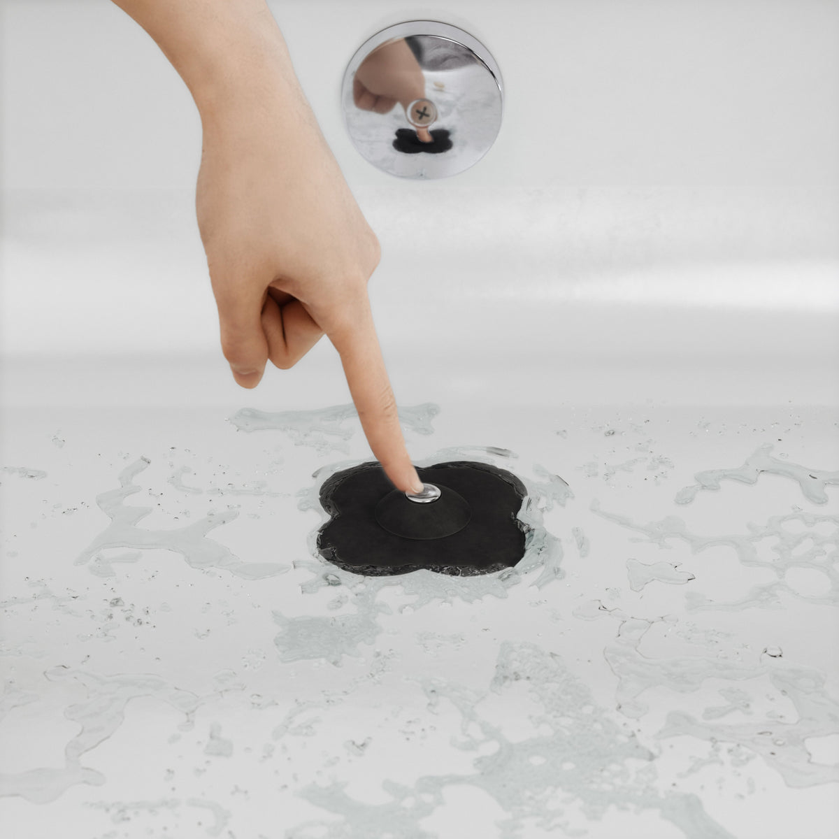 Umbra Bloom Drain Stop &amp; Hair Catcher Black