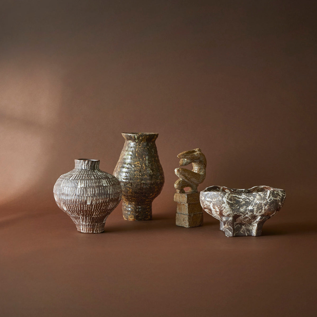 Grand Designs Arden Sculpture Reactive Brown