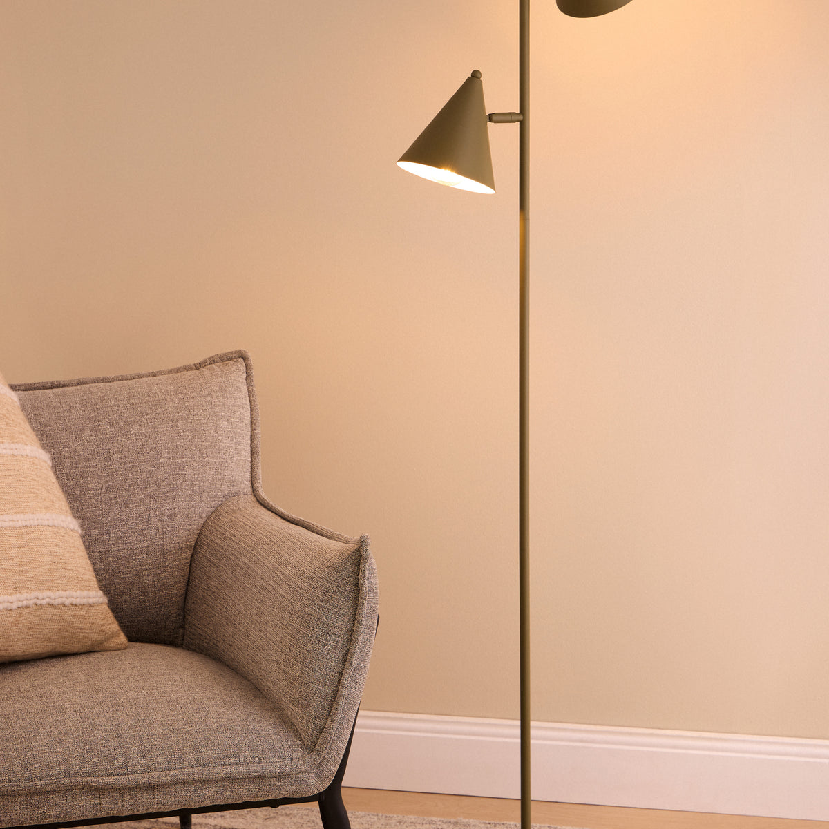 Amalfi Kennedy Floor Lamp Green