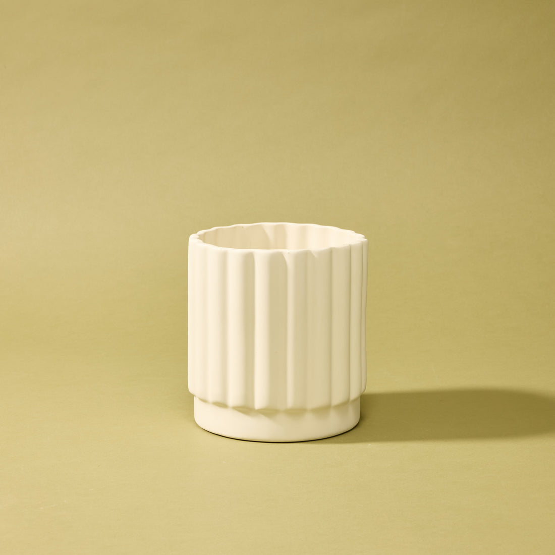 Agra Ribbed Planter | Cream - 17cm