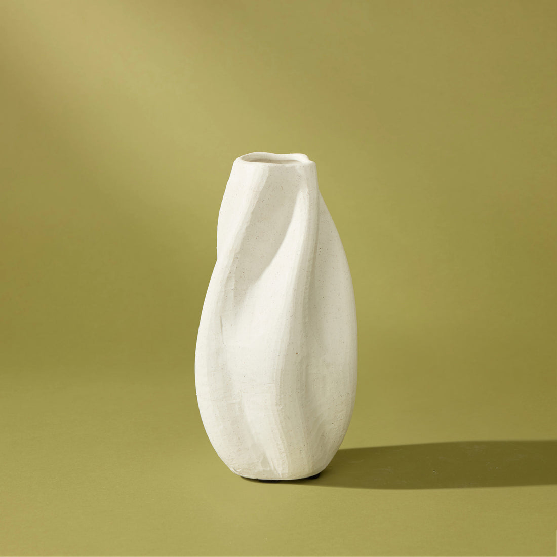 Danika Vessel | White - 34cm